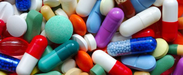 Advierten que pueden faltar medicamentos en las farmacias